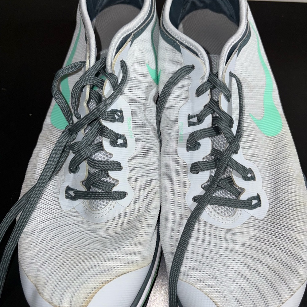 Nike White and Light Green Sneakers